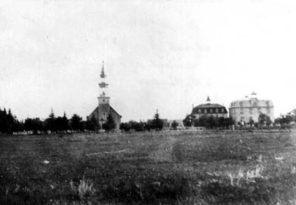 Sod Roofed Barn - St. Laurent