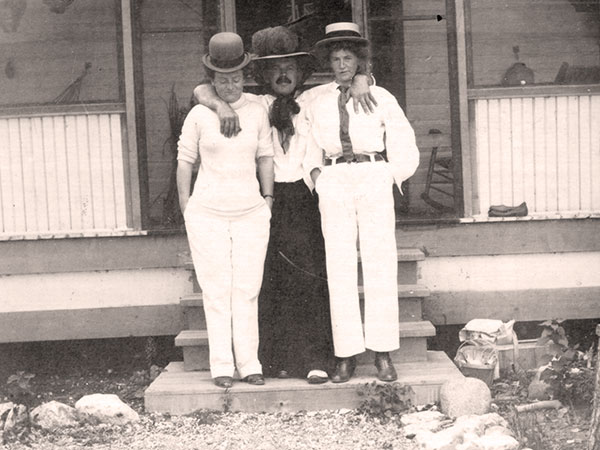 Bain in drag. For a photo taken at the Bain family cottage at Matlock, circa 1905, Dan Bain wore women&rsquo;s clothing while two women, the one on the right his cousin Ella, wore men&rsquo;s clothing.