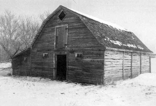Onufrey Lytwyn homestead barn built circa 1920.