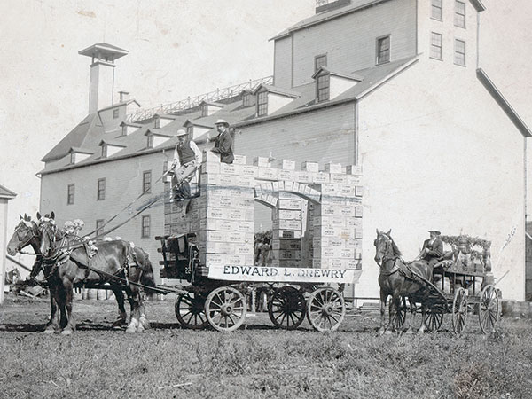 Hoofing it for deliveries. Wagons drawn by heavy work horses, such as this 1915 example at the Drewry Brewery, were the means by which beer was delivered to thirsty Winnipeg patrons well into the 20th century. Patrick Shea assembled a team that became an award-winner at horse shows. In the 1930s, the Shea Brewery sold eight of its show horses to US brewer Anheuser-Busch, whose brand Budweiser is still synonymous with the image of Clydesdales pulling a delivery wagon.