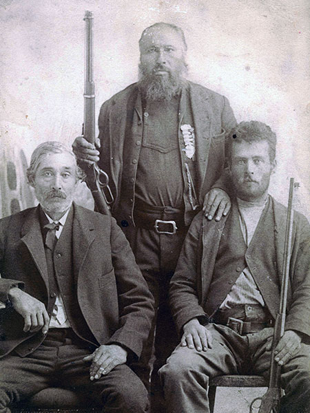 Métis leader Gabriel Dumont, shown here (centre) circa 1890 with Michel Gladu (left) and Napoleon Nault (right), was a prominent guest at Laporte’s Hotel du Canada.