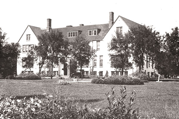 The Jewish Orphanage of Western Canada building at 123 Matheson Avenue, Winnipeg, date unknown.