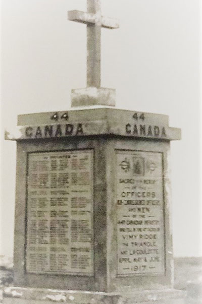 The 44th Battalion Monument on Vimy Ridge was dedicated to the men who died on Vimy Ridge, at The Triangle and the La Coulette operations of 1917.