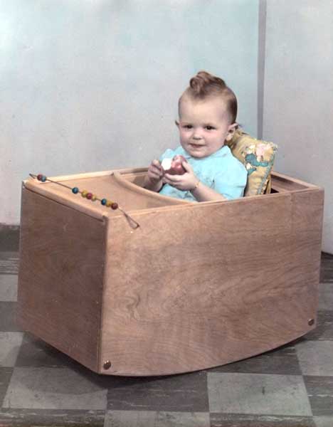 Rockorol baby chair invented by Roy Brown