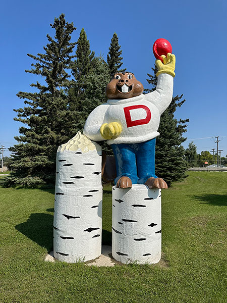 Amisk the Beaver monument