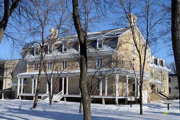Archbishop of St. Boniface Residence
