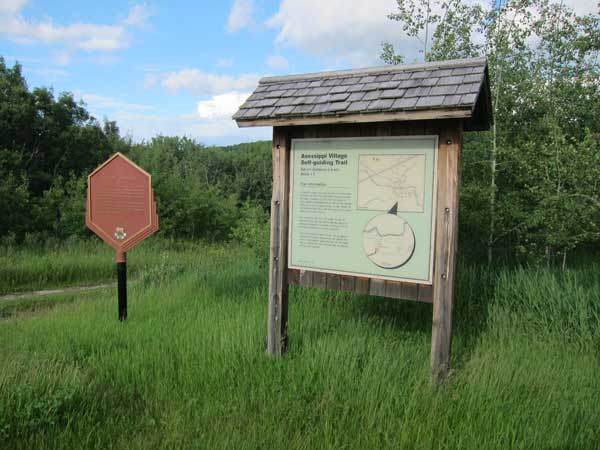 Asessippi Plaque and Trailhead