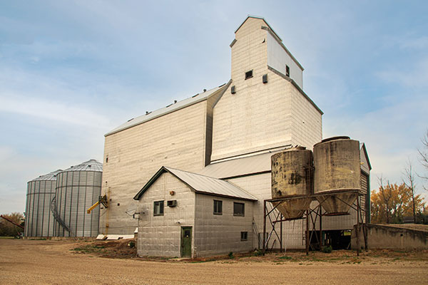Former Manitoba Pool grain elevator at Baldur