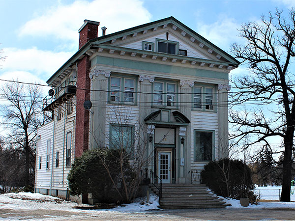 Former Canadian Bank of Commerce Building at Carman