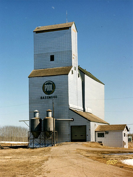 Manitoba Pool grain elevator A at Basswood