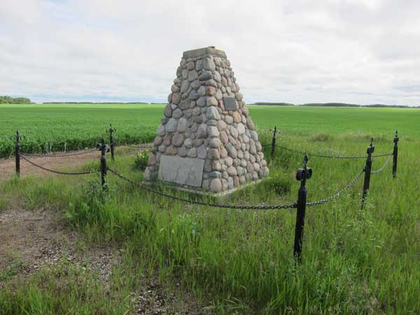 Bayfield commemorative monument