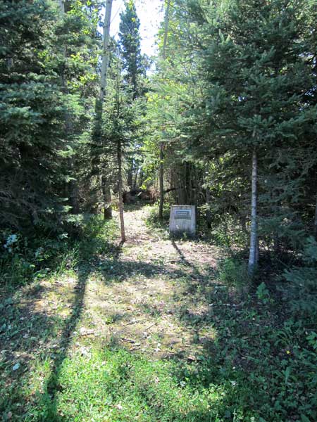 Bethania Cemetery monument