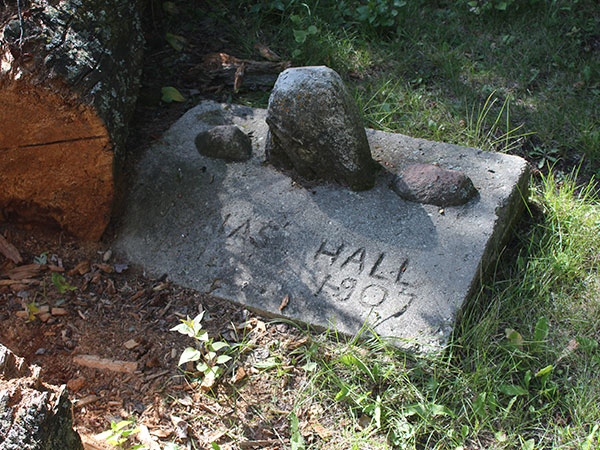 Jonas Hall grave marker in Bethania Cemetery