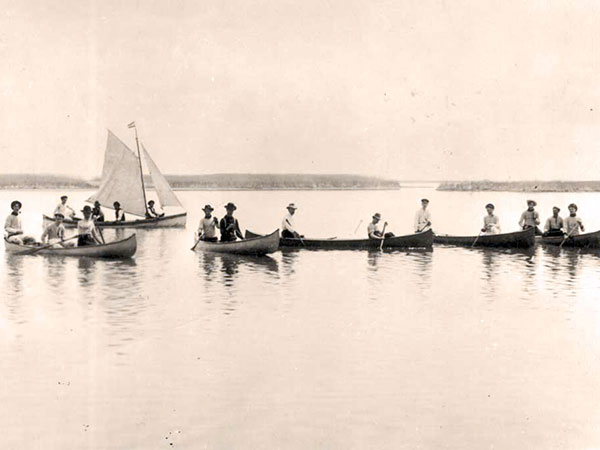 Boating regatta in Big Lake within Big Grass Marsh, before it was drained to be used for agricultural production