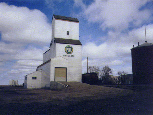 Manitoba Pool grain elevator at Binscarth after renovation