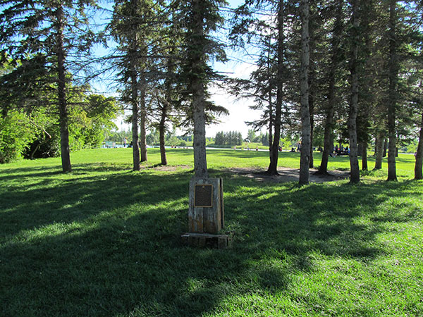 Birds Hill Provincial Park commemorative plaque