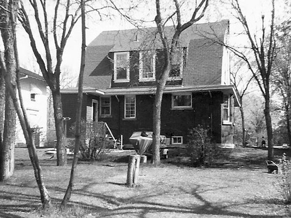 Rear view of Bissett House