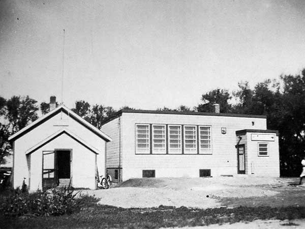 The original Bloomsbury School at left, built in 1888, with the second Bloomsbury School at right, built in 1949