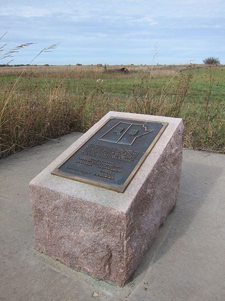 International interprovincial boundary monument