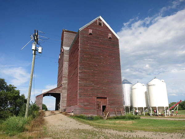 The former Manitoba Pool grain elevator at Bradwardine