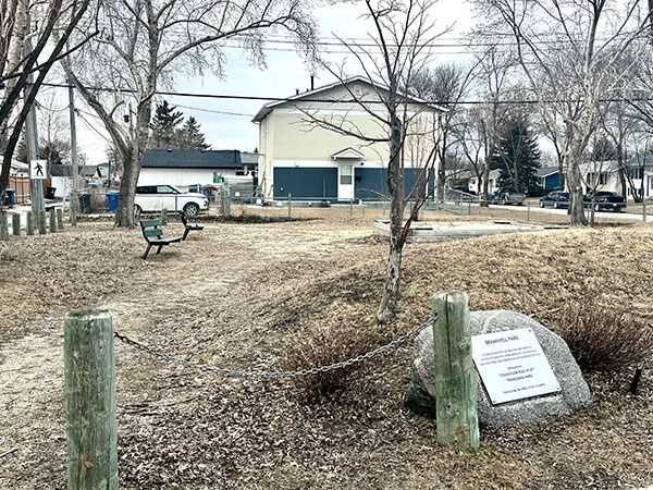 Bramwell Park Monument