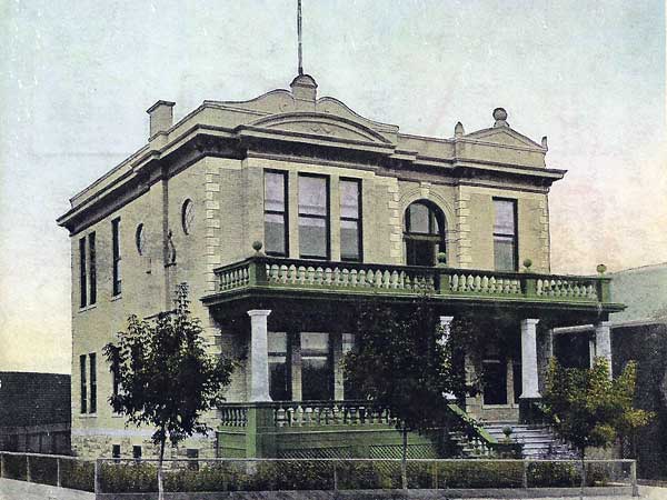 Postcard view of Brandon Club building