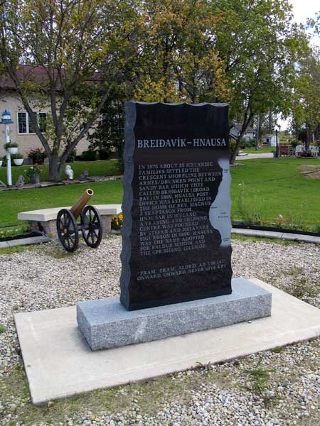 Breidavik-Hnausa Memorial Monument
