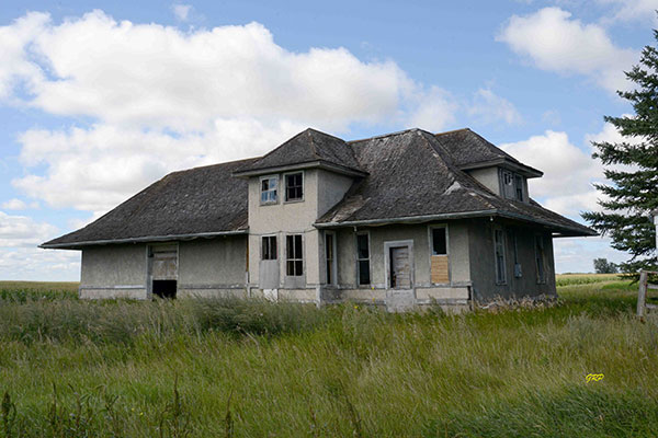 Former Canadian National Railway station at Ingelow