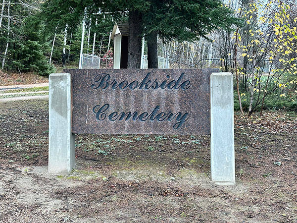 Entrance to the Brookside Cemetery at Snow Lake