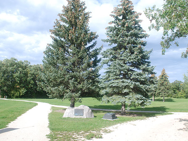 Bunn’s Creek Centennial Park Plaque and John Dickson monument