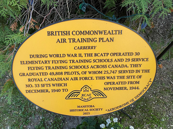 No. 33 Service Flying Training School commemorative plaque