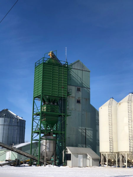 Elephant Brand fertilizer elevator at Carman