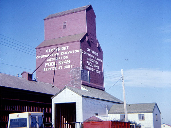 The former Manitoba Pool grain elevator at Cartwright