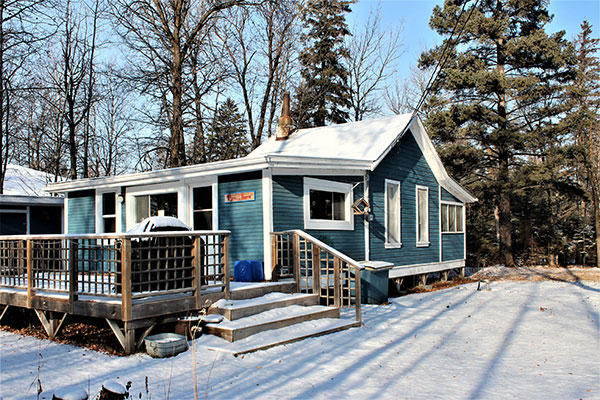 Cheatley Cottage / Marr Cottage