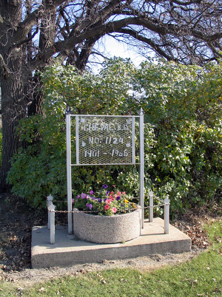Cheval School commemorative sign