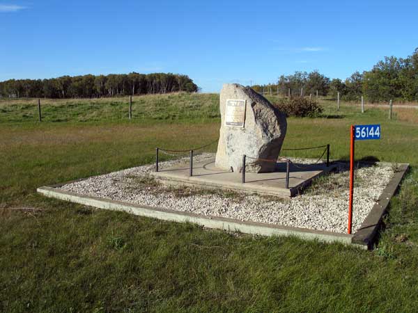 Chipping Hill School commemorative monument
