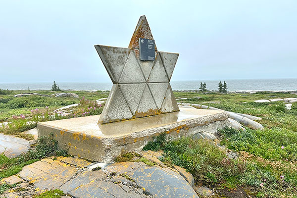 Churchill centennial monument