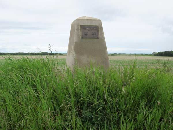 Clifford School commemorative monument