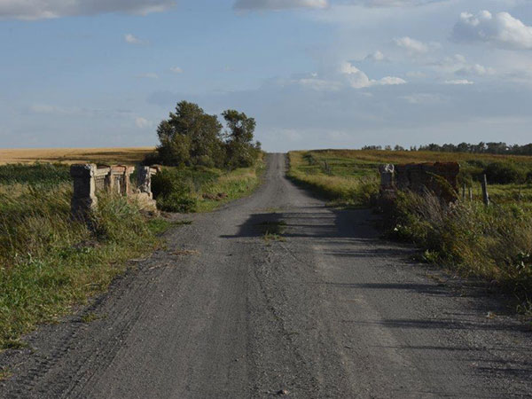 Concrete beam bridge No. 699