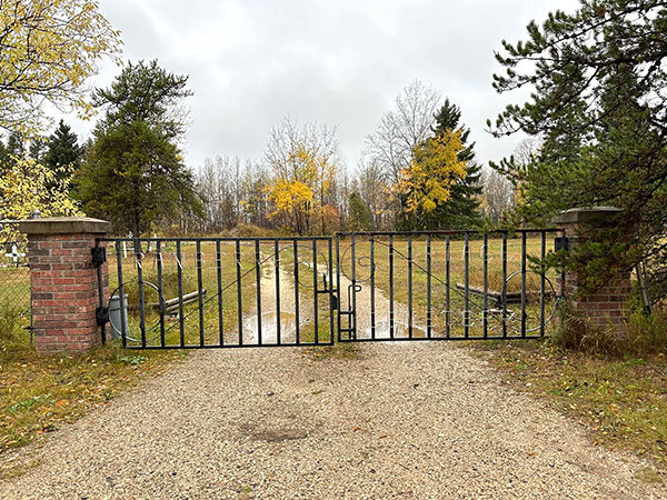 Cranberry Portage Community Cemetery