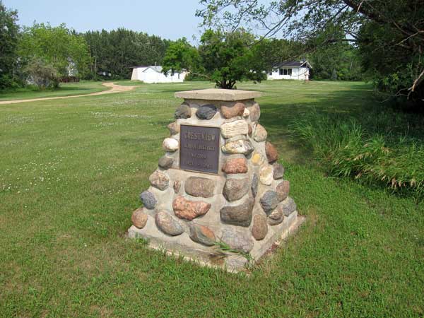 Crestview School commemorative monument