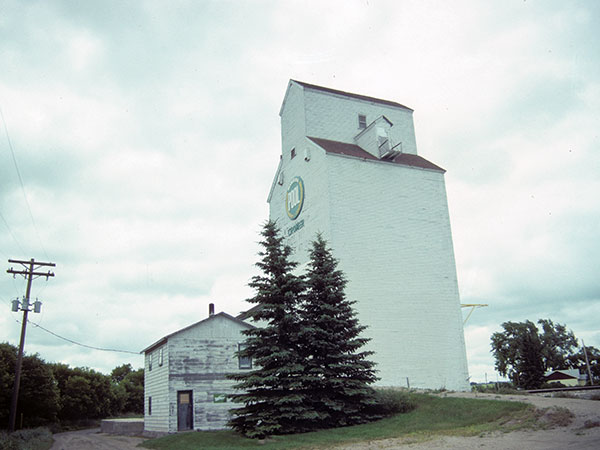 Manitoba Pool grain elevator A at Cromer