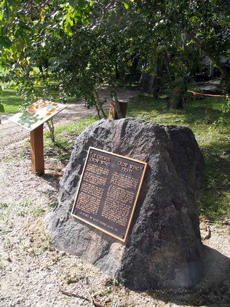 Crow Wing Trail commemorative monument