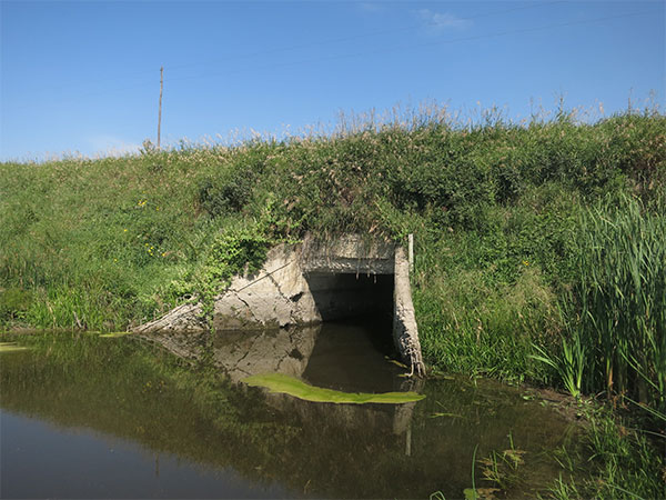 Concrete culvert bridge #989