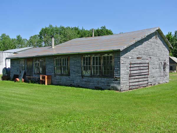 The second Damery School building, used as a workshop at N51.51299, W100.46456
