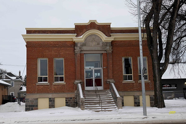 Dauphin Land Titles Building