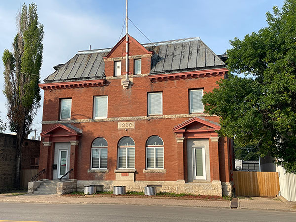 Former Dominion Post Office and Town Hall in Dauphin