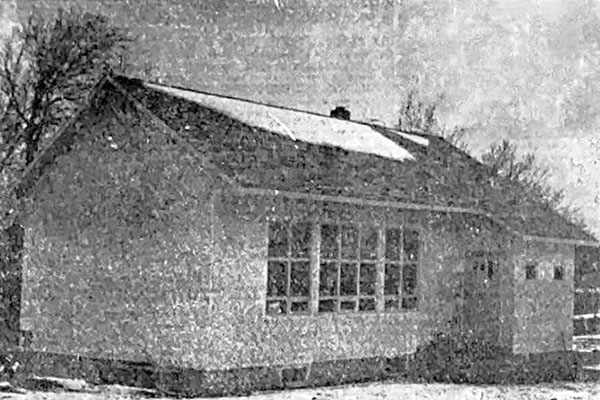 The second Deer Creek School building