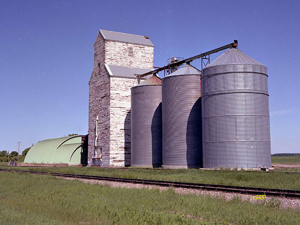 The former Continental Grain elevator at Deerwood
