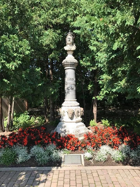 Queen Victoria’s Diamond Jubilee Monument